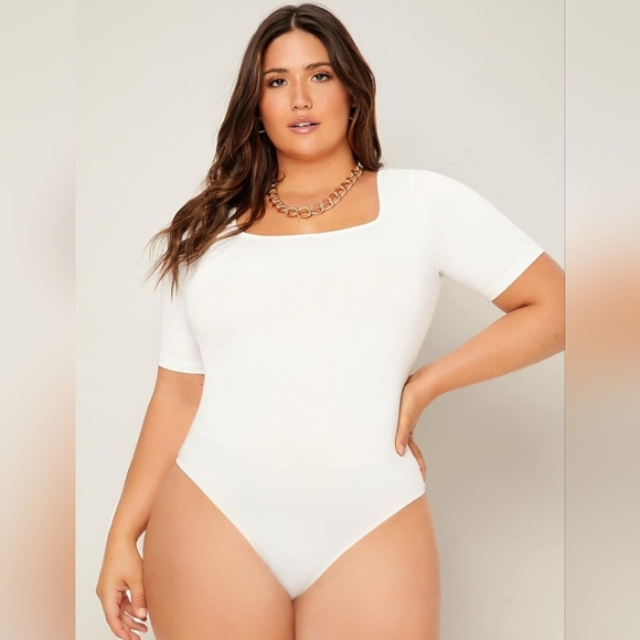 Plus Scoop Neck Bodysuit - Picture 6 of 6